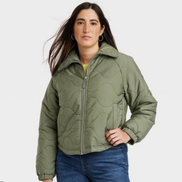 Universal Thread Jackets & Blazers - Universal Thread large women's green puffer jacket